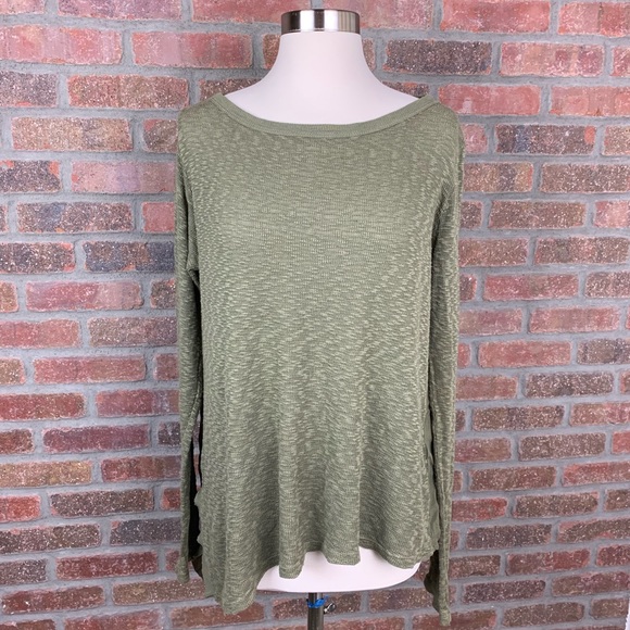 Left of Center Tops - Left of Center Asymmetrical Long Sleeve Top, Sz S